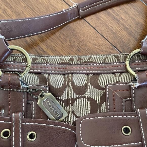 Coach purse - Picture 5 of 7